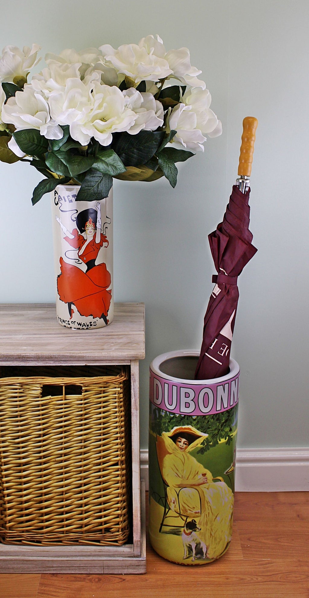 Schirmständer, Dubonnet Design mit Vase