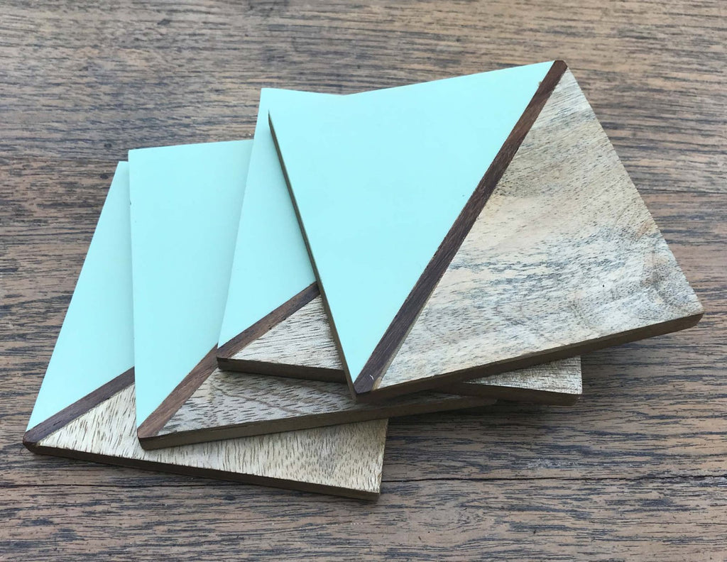 Set bestehend aus 4 quadratischen Holz Untersetzern - blau